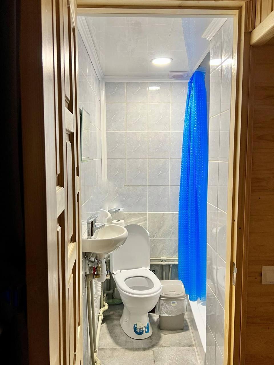 Хатинка Hotel Yaremche Bagian luar foto